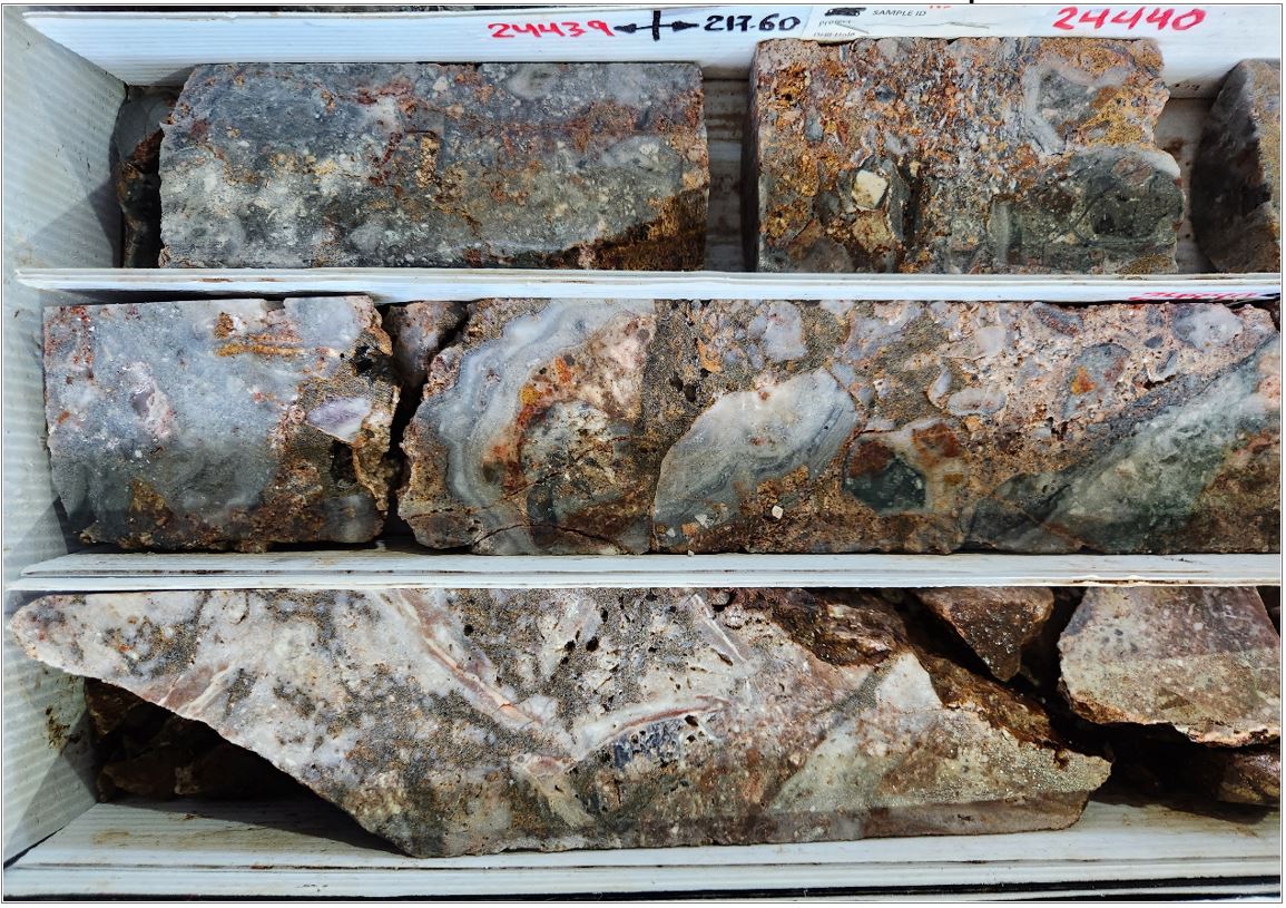 Cannot view this image? Visit: https://images.newsfilecorp.com/files/10814/278032_pic1_550.jpg